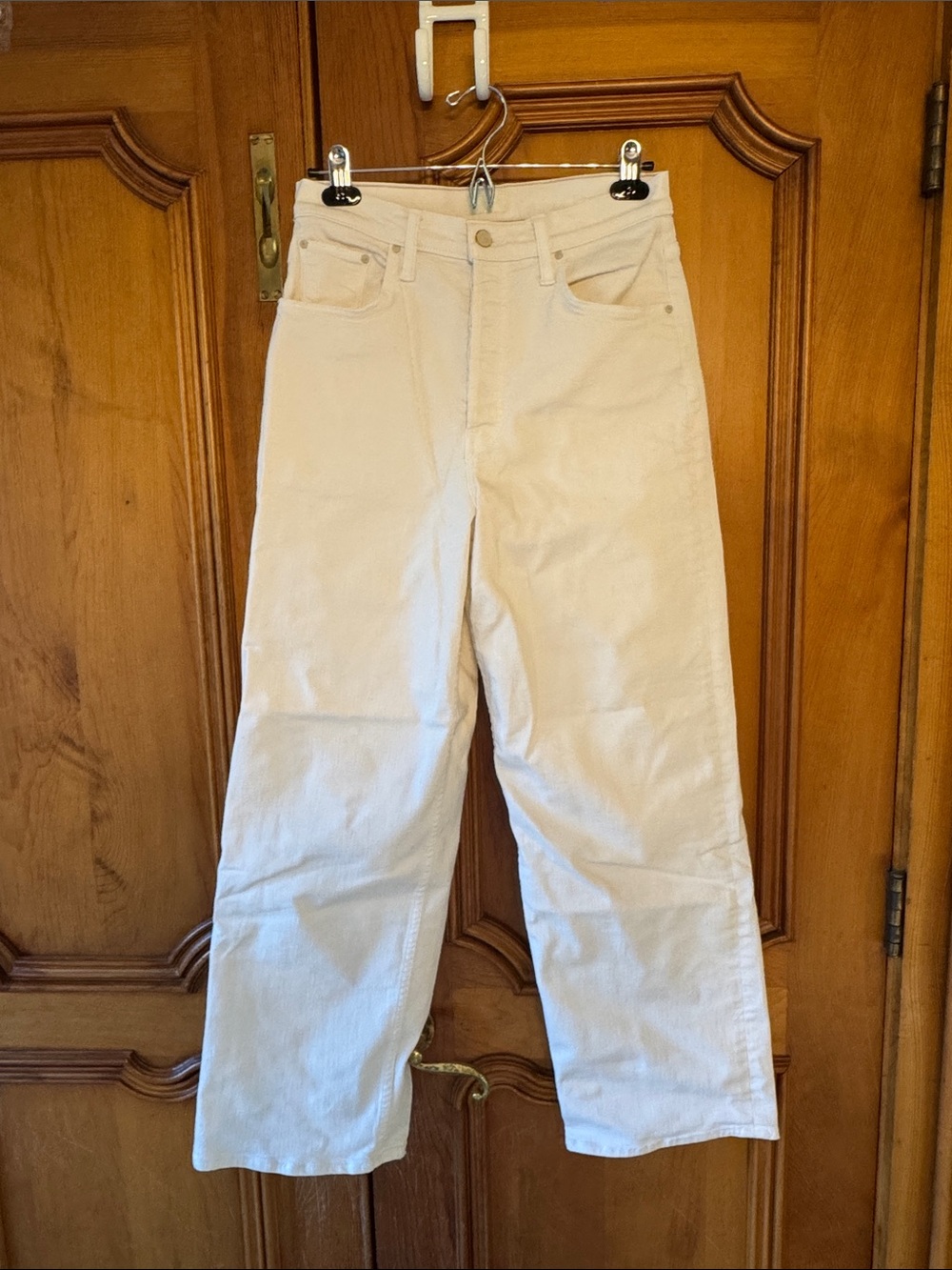 MOTHER White Denim Jeans with Branded Button